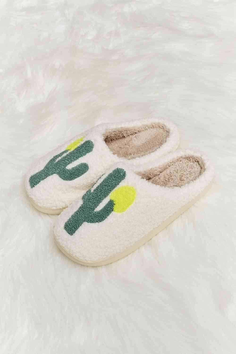 Melody Cactus Plush Slide Slippers - Opulence & Essence